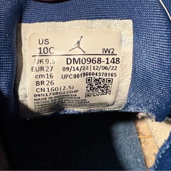 Jordan 3 Retro Wizards (TD) Size 10C - Picture 8 of 8